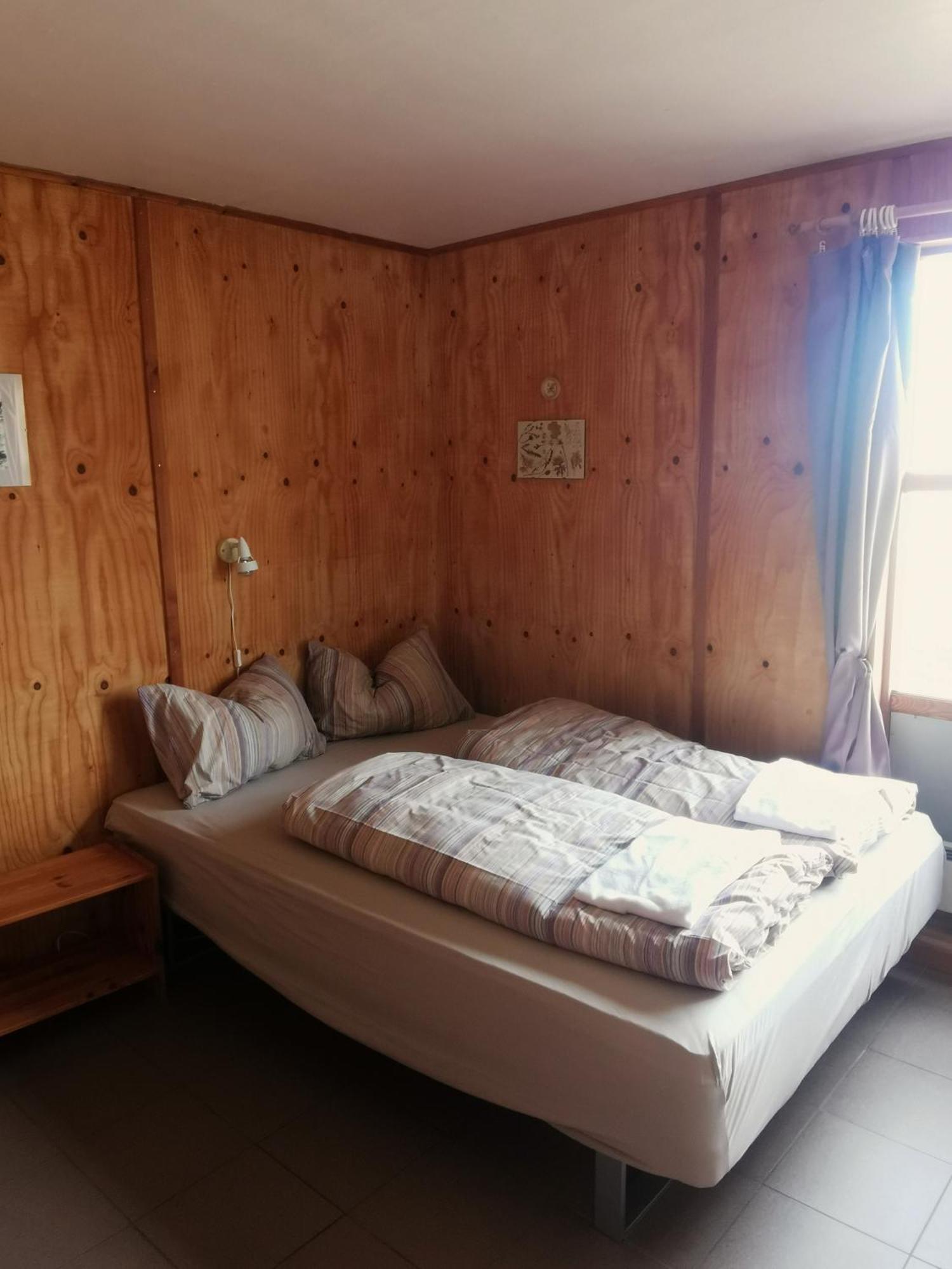 Brekkulaekur Guesthouse Hunathing Vestra ภายนอก รูปภาพ