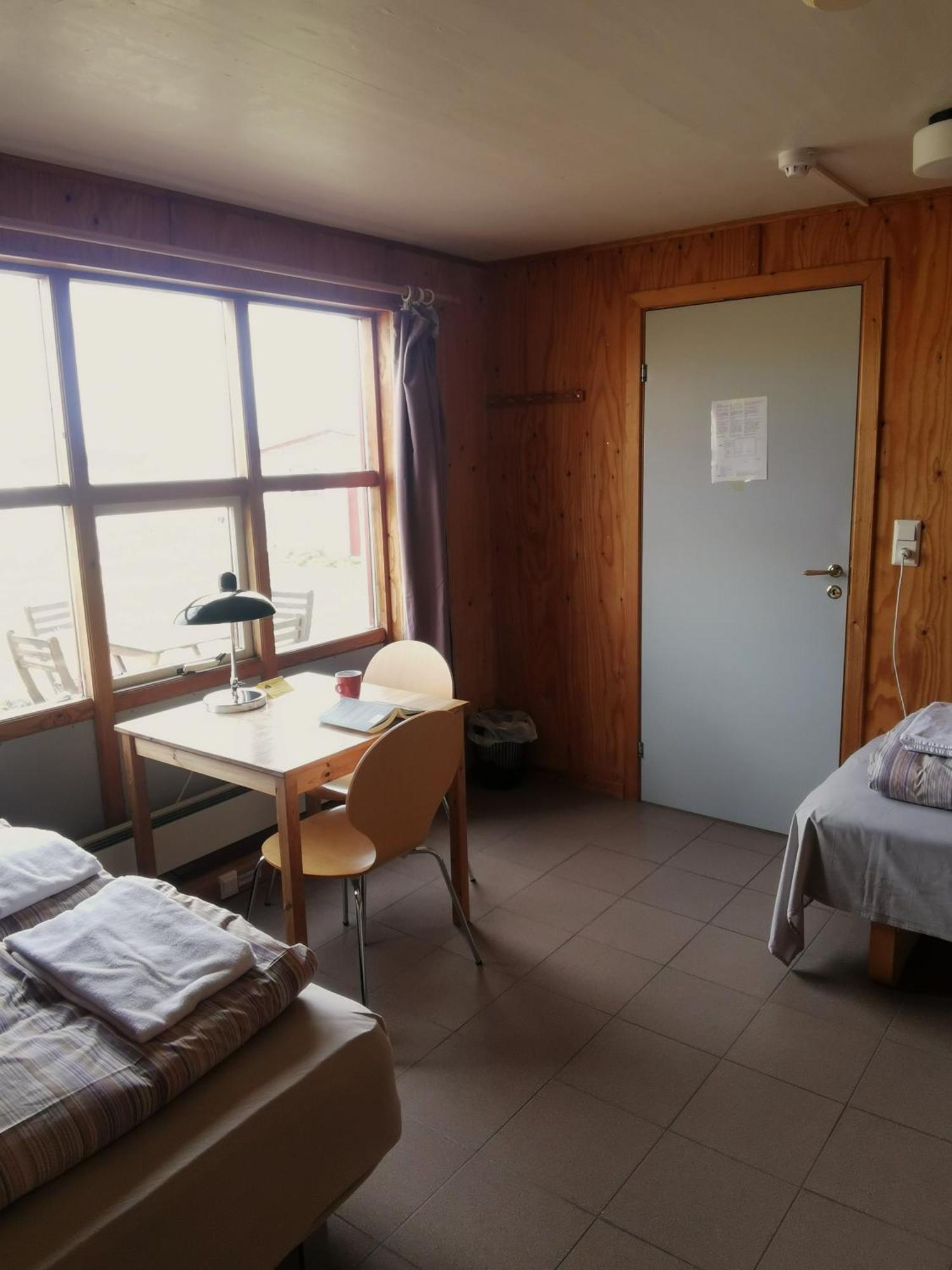 Brekkulaekur Guesthouse Hunathing Vestra ภายนอก รูปภาพ
