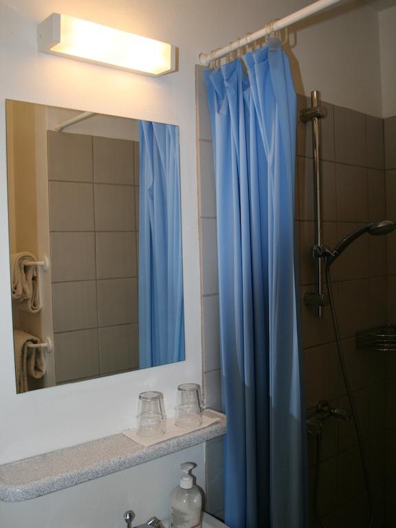 Brekkulaekur Guesthouse Hunathing Vestra ห้อง รูปภาพ