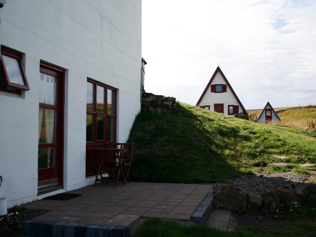 Brekkulaekur Guesthouse Hunathing Vestra ภายนอก รูปภาพ