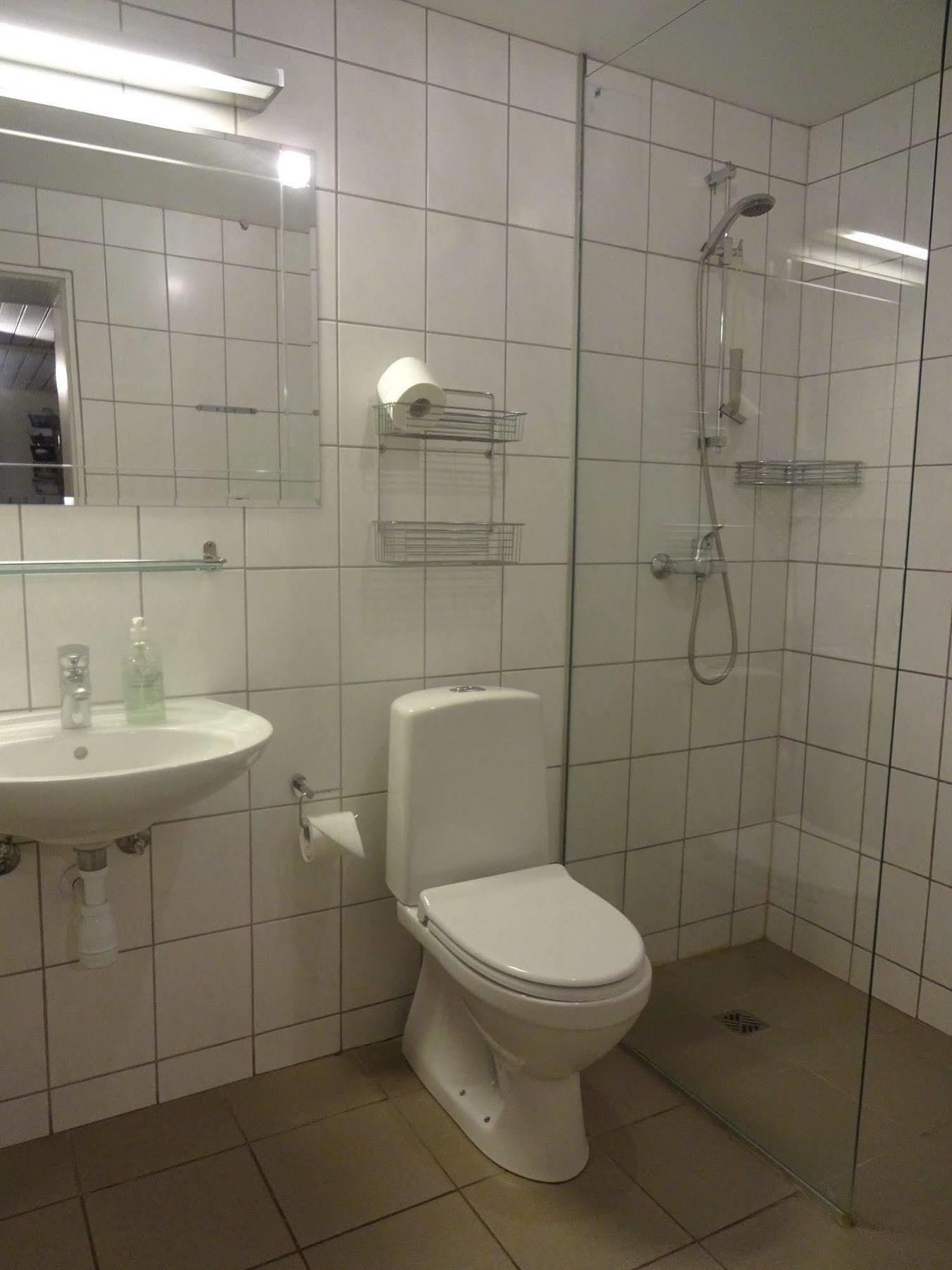 Brekkulaekur Guesthouse Hunathing Vestra ภายนอก รูปภาพ